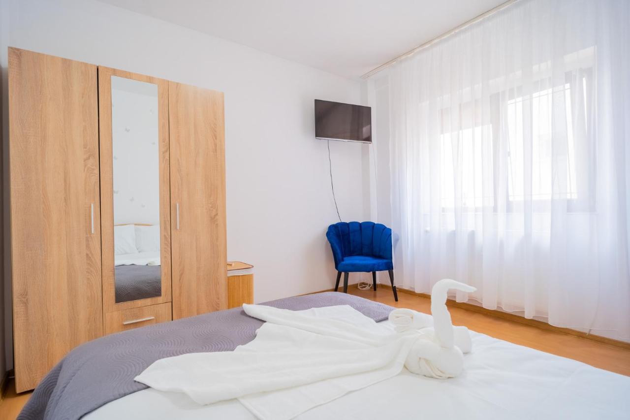 Serene 1Br Apartment With Workspace Bucharest Exterior photo