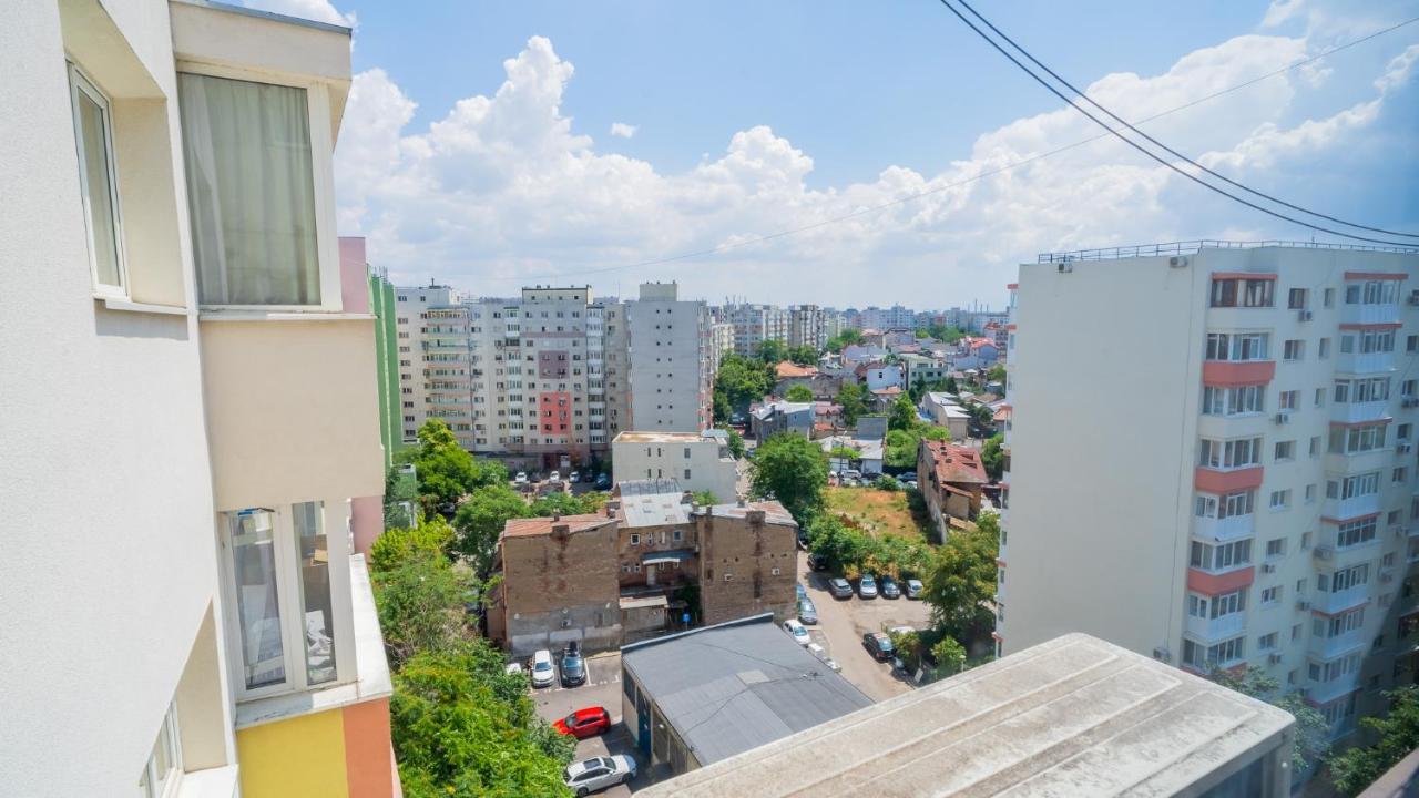 Serene 1Br Apartment With Workspace Bucharest Exterior photo