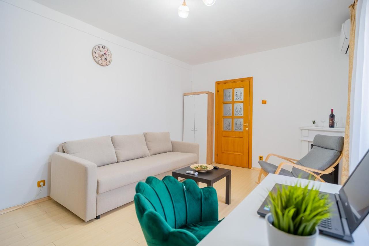 Serene 1Br Apartment With Workspace Bucharest Exterior photo