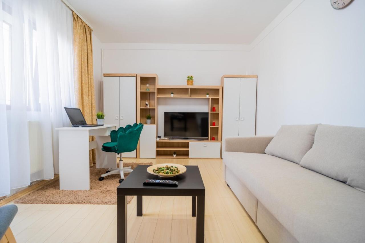Serene 1Br Apartment With Workspace Bucharest Exterior photo